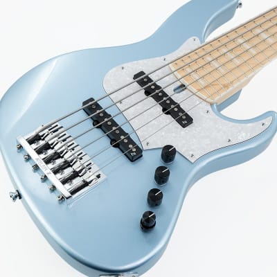 みーページ ATELIER Z Beta6 Custom with White Pickguard (IBM/M MH