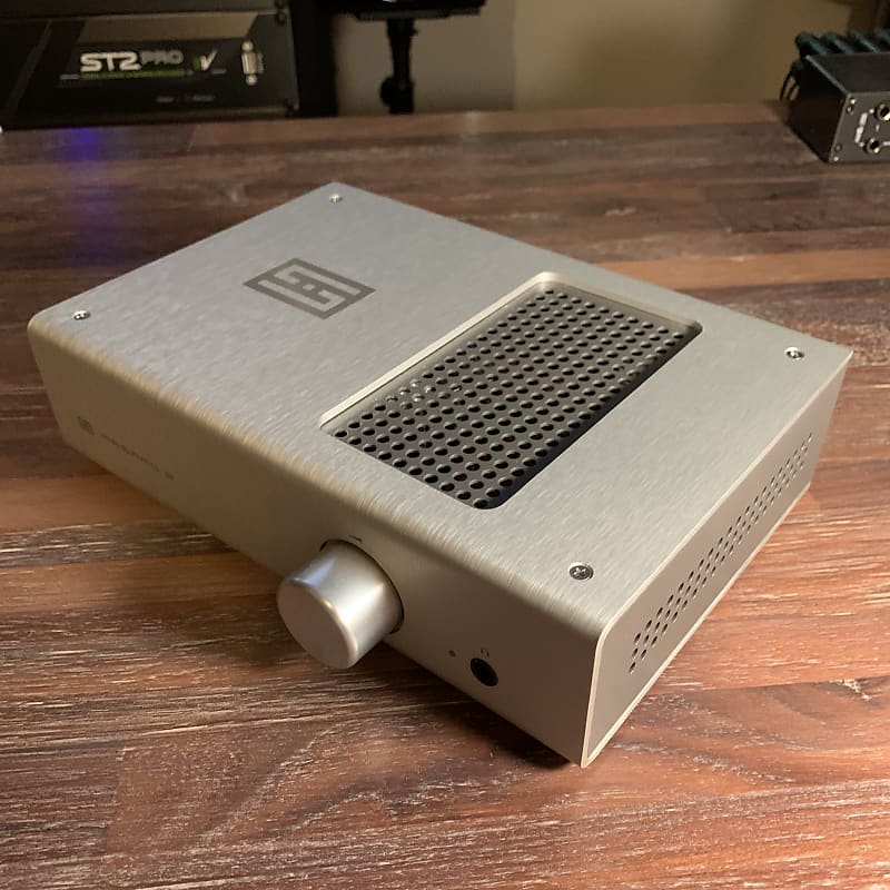 Asgard 2 amp top