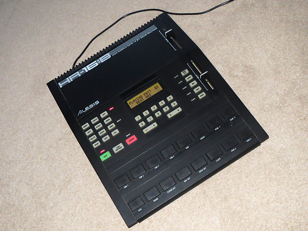 Alesis HR16B Classic Drum Machine Excellent Condition Reverb