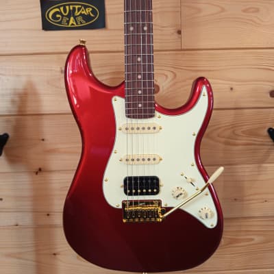 ギター Italia Guitars TORINO V Gold Sparkle 2006 Italia Torino Semi Hollowbody Electric Guitar (Sparkle