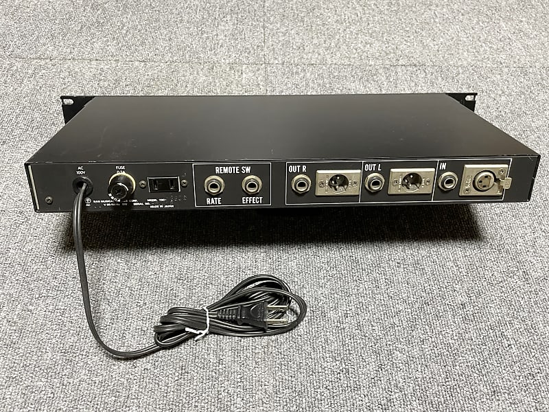 Songbird Tri Stereo Chorus Splitter TSC-1380S 1980s | Reverb