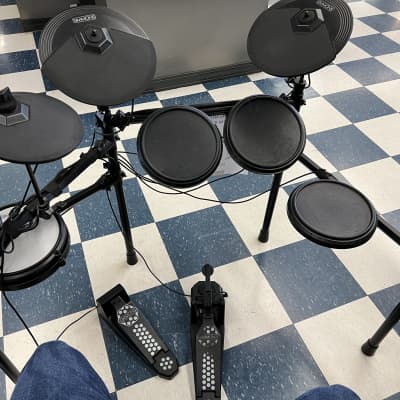 Simmons sd200 electronic drum kit with mesh store snare black