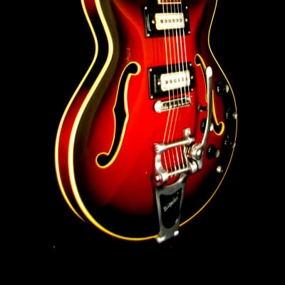HARPTONE 420 1969 2-Tone Cherryburst.  This is a Standel guitar rebranded.  Built by SAM KOONTZ. image 1