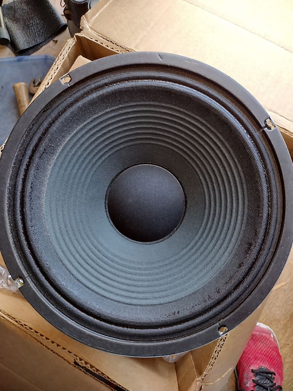 Celestion store g12 e60