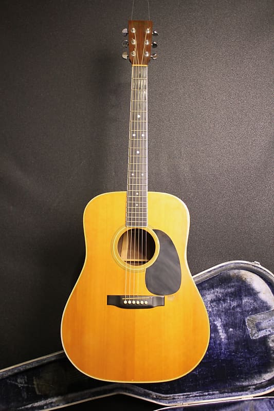 Martin D-35 1976年製 1976 Martin D-35 Dreadnought Guitar