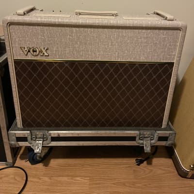 Vox AC30HW2X Hand-Wired 2-Channel 30-Watt 2x12