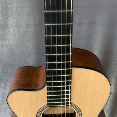 Martin 000C12-16E Left-Handed Acoustic/Electric Classical Guitar with Soft Case image 4