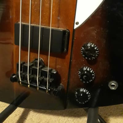 Epiphone 2015 Thunderbird IV Bass Vintage Sunburst with hard case image 8