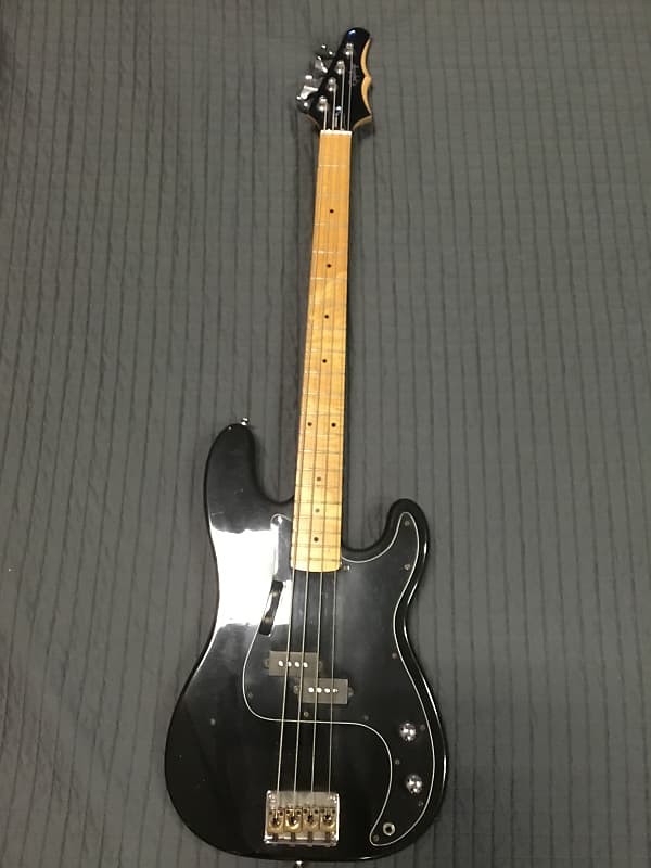 Epiphone Batwing Bass 90s 