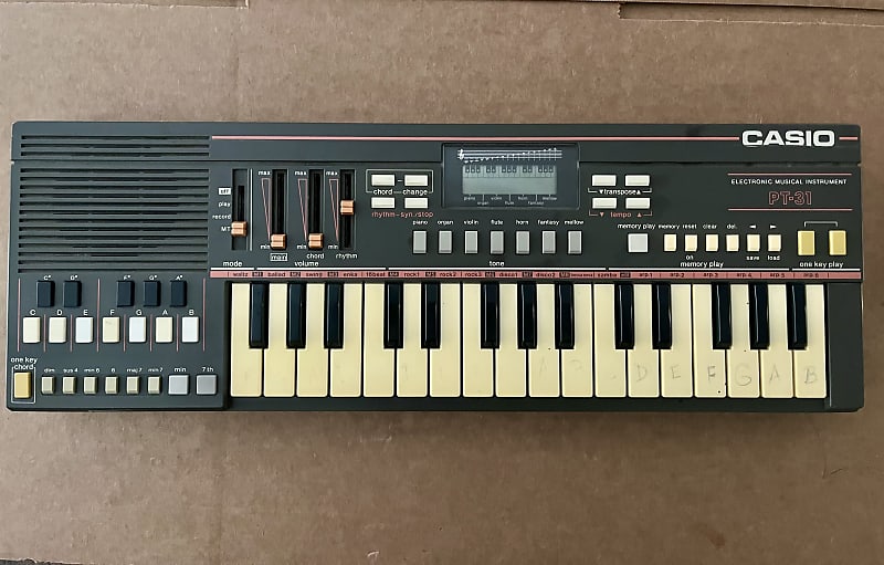 Casio PT-31☆セミアナログ式シンセサイザー☆昭和レトロ☆日本製☆ Casio PT-31 31-Key Mini Synthesizer | Reverb