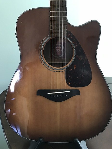 Yamaha FGX700SC-BS Cutaway Solid Spruce Top Acoustic/Electric Guitar Brown Sunburst image 1
