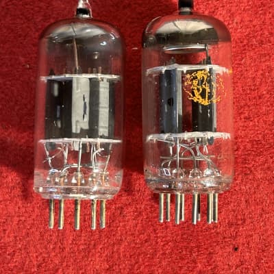 Magnavox/GE/RCA Lot of Various Radio Amplifier Electron Vacuum Tubes - 6AL5, 6BA6, 6JH6, 6DT6, 6AV6, 6GH8, and two unknowns (possibly 12AT or AX7s) - Clear Glass image 10