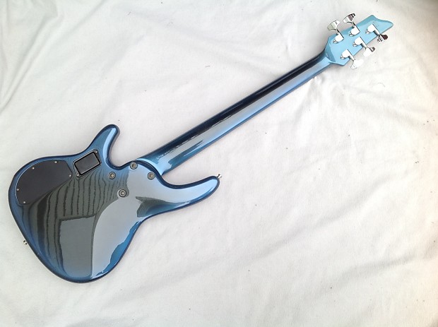 Heartfield by Fender DR-5 Blueburst 5-String Bass Made in