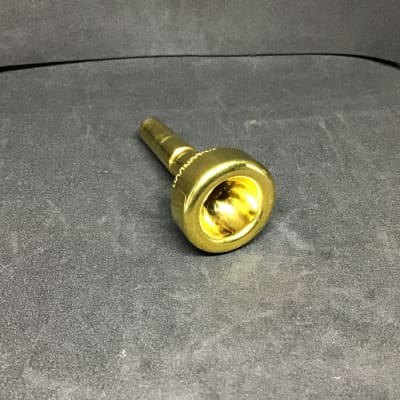 Used Wick 3B cornet, gold plate [377] image 2