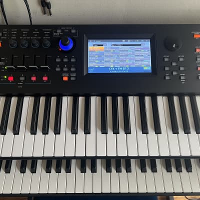 Yamaha MODX6+ 61-Key 16-Voice Synthesizer 2022 - Present - Black (MINT)