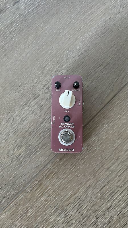 Mooer Tender Octaver