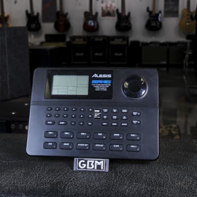 Alesis SR-16 Drum Machine w/ Power Supply (Very Good) *Free Shipping*
