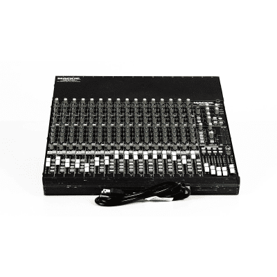 Mackie CR1604-VLZ Pro 16-Channel Mic / Line Mixer