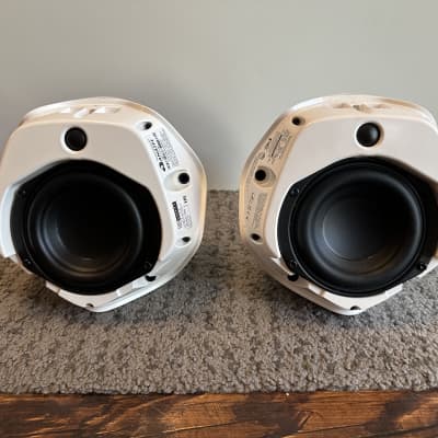 【値下げ】Bang & Olufsen Beoplay S3 スピーカー Bang & Olufsen Beoplay S3 Bluetooth / USB Speakers; Matte