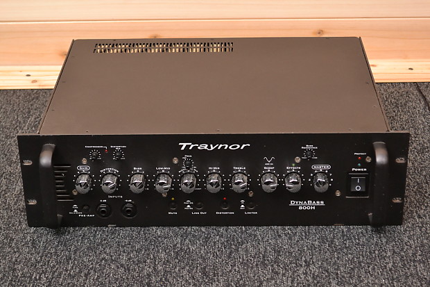 Traynor DynaBass 800H 800-Watt Bass Amp Head image 1