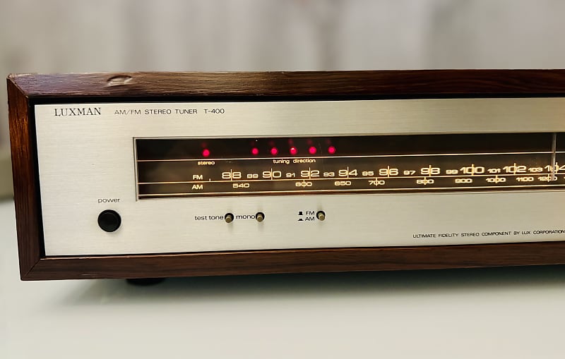 Rare Vintage Luxman T-400 AM/FM Stereo Tuner - Serviced + Rosewood