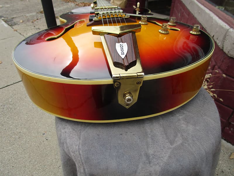 バーニー・ケッセル THE GUITAR VintageArchtop.com