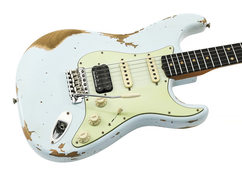 ★Custom HardRelic SonicBlue Stratocaster Custom Built Sonic Blue Stratocaster | ChasingGuitars