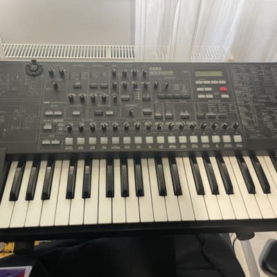 Korg MS2000B 2000s - Black