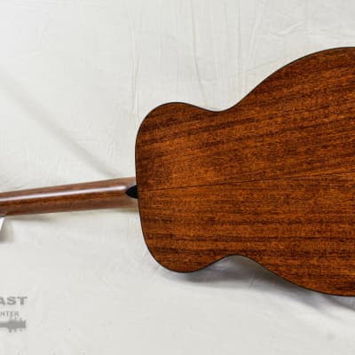 C.F. Martin Custom Shop "00" Bearclaw Sitka Spruce w/ Quilted Mahogany Back and Sides (s/n: 7347) image 11