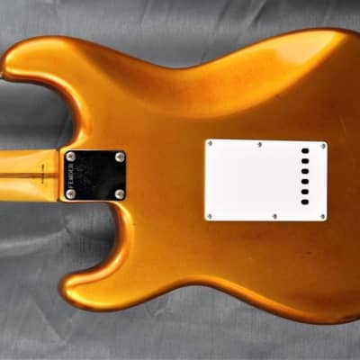 Fender Stratocaster ST'57 DSC 'order made' 1990 Y.Malmsteen - HGM Harvest Gold Metal image 4