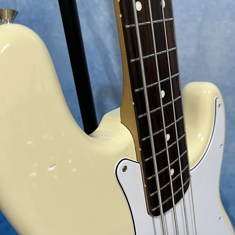 Fender PB-50 Precision Bass MIJ 2006 Yellow White Made in Japan 