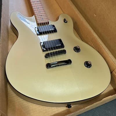 Fender Squier Contemporary Active Starcaster Semi Hollow Body Electric Guitar - Shoreline Gold image 5