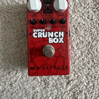 Mi Audio Super Crunch Box v2 - Pedal on ModularGrid