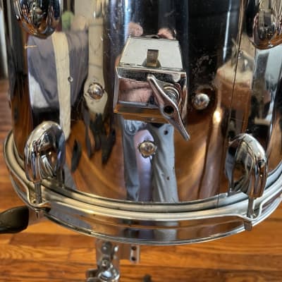 Gretsch 9x13 Stop Sign Tom Drum Chrome on wood image 2