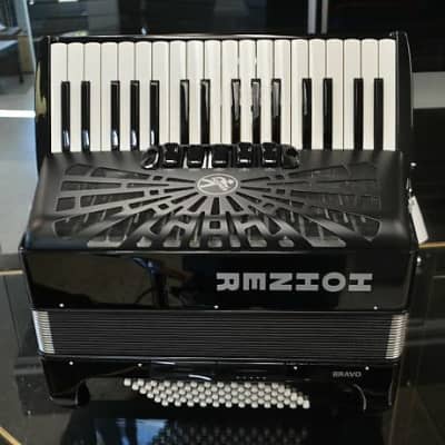 Hohner Bravo III 72 Bass Piano Accordion Black image 1