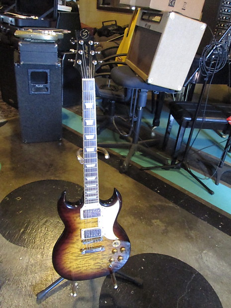 SAMICK Greg Bennet series Model TR-2/VS Torino SG style Electric Guitar image 1