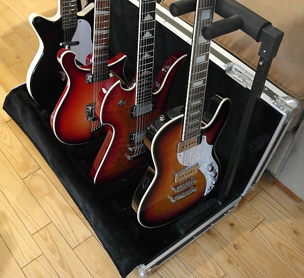 Road runner case guitar center 2025