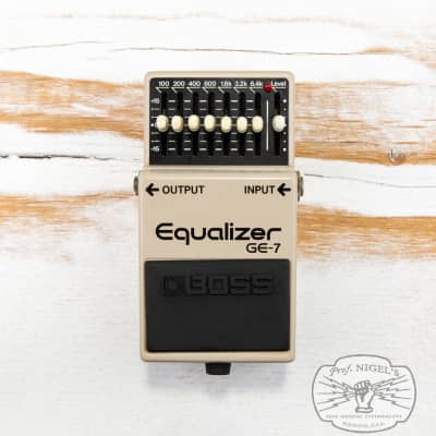 ギター Boss GE-7 Equalizer Amazon.com: Boss GE-7 7-band EQ Pedal : Musical Instruments