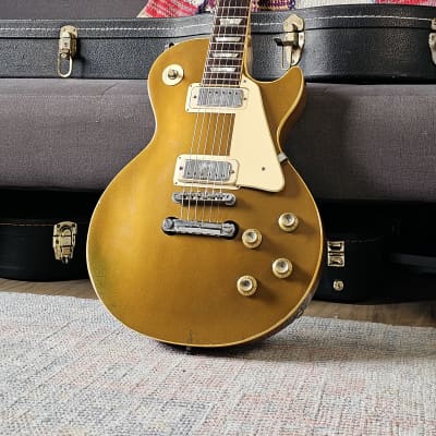 Vintage Gibson Les Paul Deluxe 1972 Goldtop w Embossed Covers image 1