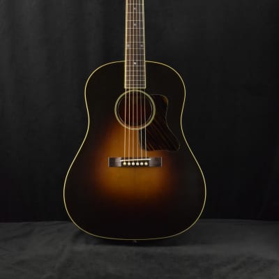 Gibson Custom Shop 1934 Jumbo Vintage Sunburst image 2