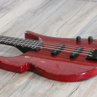 Unique! Parker Deluxe FB4 4-String Fly Bass Trans Red Quilt + OGB image 4