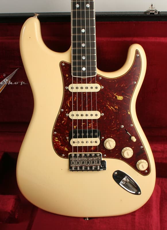 Fender Custom Shop Limited Edition '67 Stratocaster HSS Journeyman Relic Guitar Aged Vintage White CZ577133 image 1