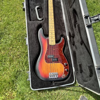 Fender - American Standard Precision Bass Sunburst | Mass