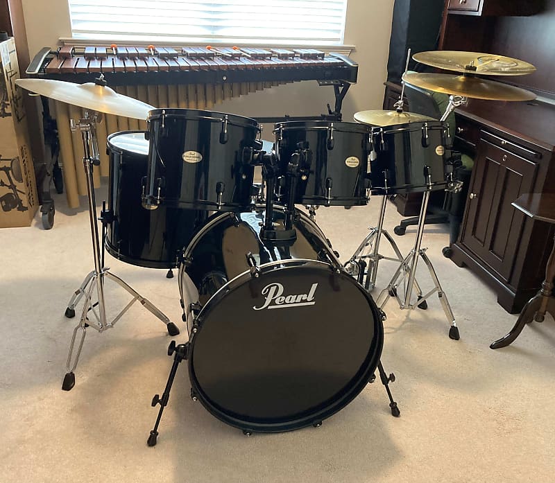 Pearl Forum Drum Set 4 toms, hihat, crash, ride + hardware Reverb
