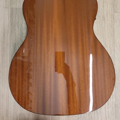 Brunswick BF400E Folk Size Electro Acoustic Guitar image 7