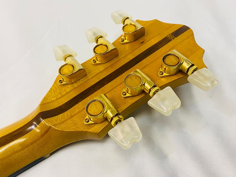 GRECO　GOIII1500 Greco GOIII-1500 Natural 1979 Electric guitar, ivy inlay