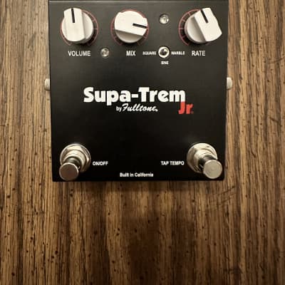 大得価SALEFulltone フルトーン Supa-Trem Jr. トレモロエフェクター ギター