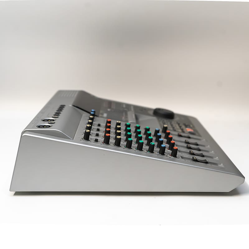 Yamaha MD4S 4 Track Multitrack Minidisc Recorder - Complete Yamaha MD4S 4 Track Multitrack Minidisc Recorder - Complete