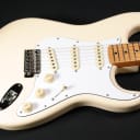 Fender Jimi Hendrix Stratocaster - Maple Fingerboard - Olympic White