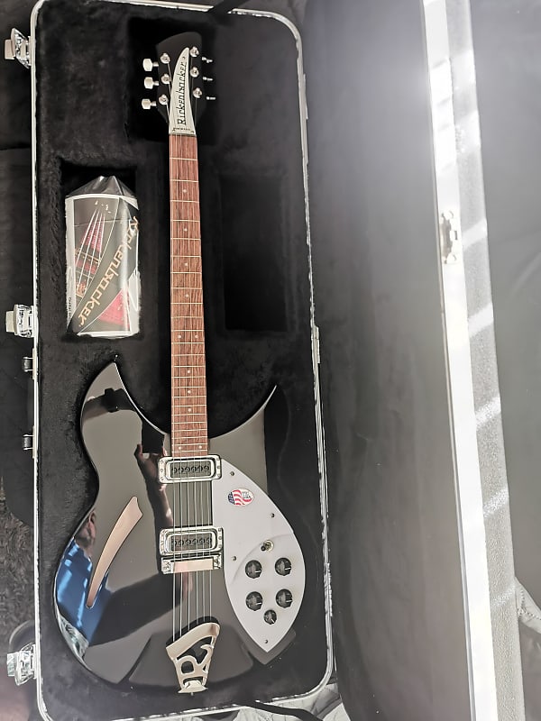 Rickenbacker 330 Jetglo 2022年製 NOS Rickenbacker 330 Jetglo 2022 | Cream City Music